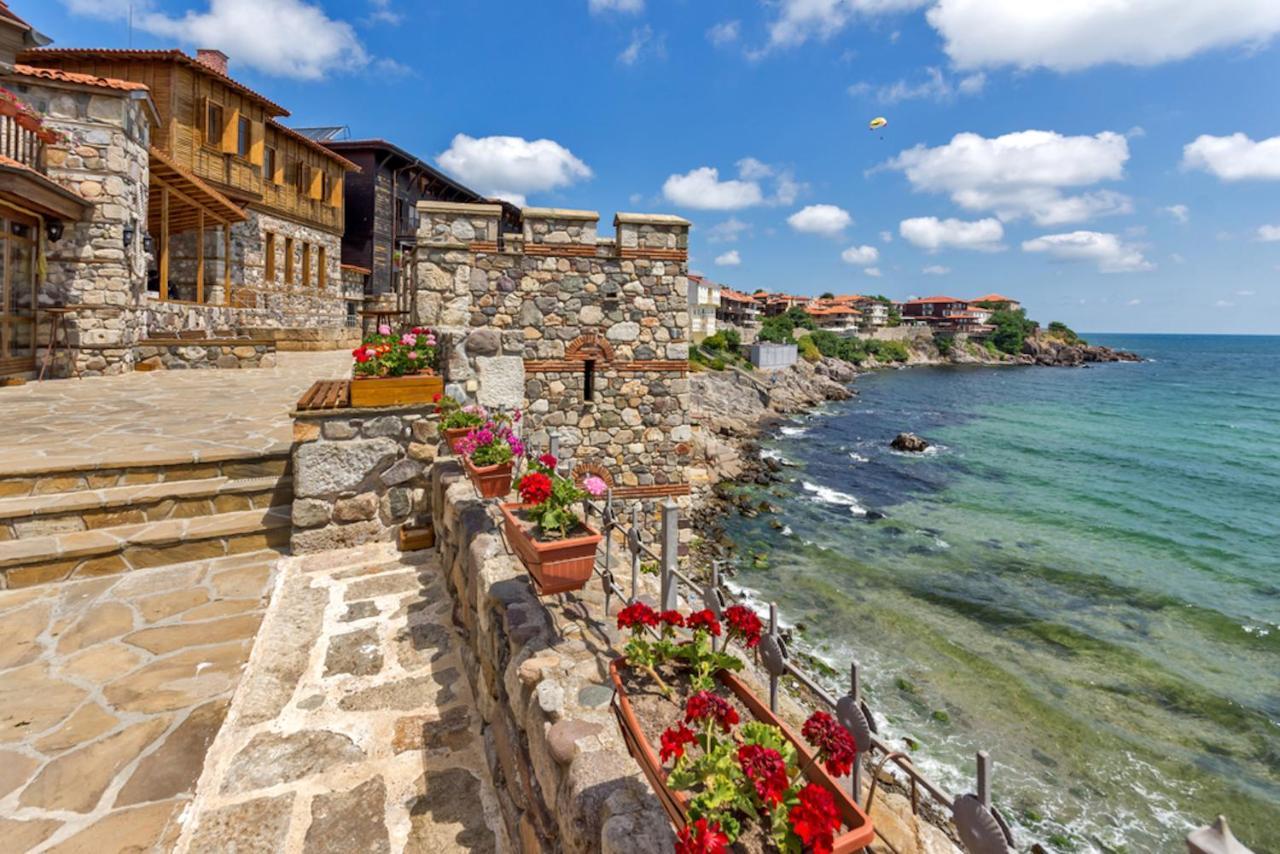 Salt Lake Aparthotel Pomorie Exterior photo